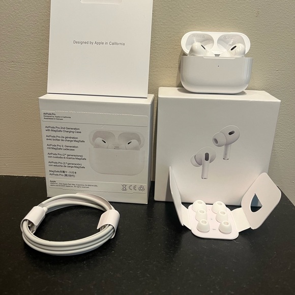 Apple AirPods Pro with Charging Case - White